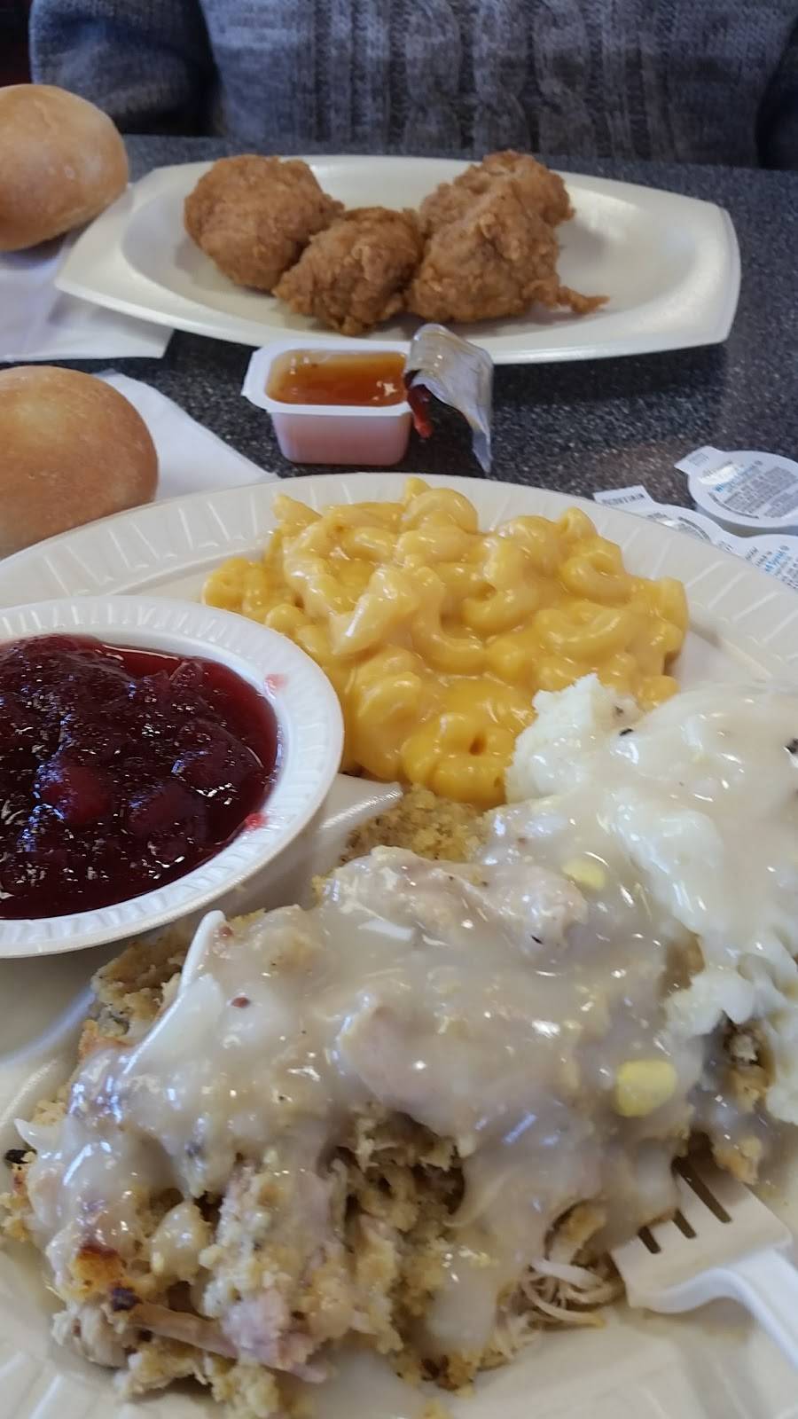 Charlies Fried Chicken | restaurant | 3325 W Okmulgee Ave, Muskogee, OK 74401, USA | 9186878741 OR +1 918-687-8741