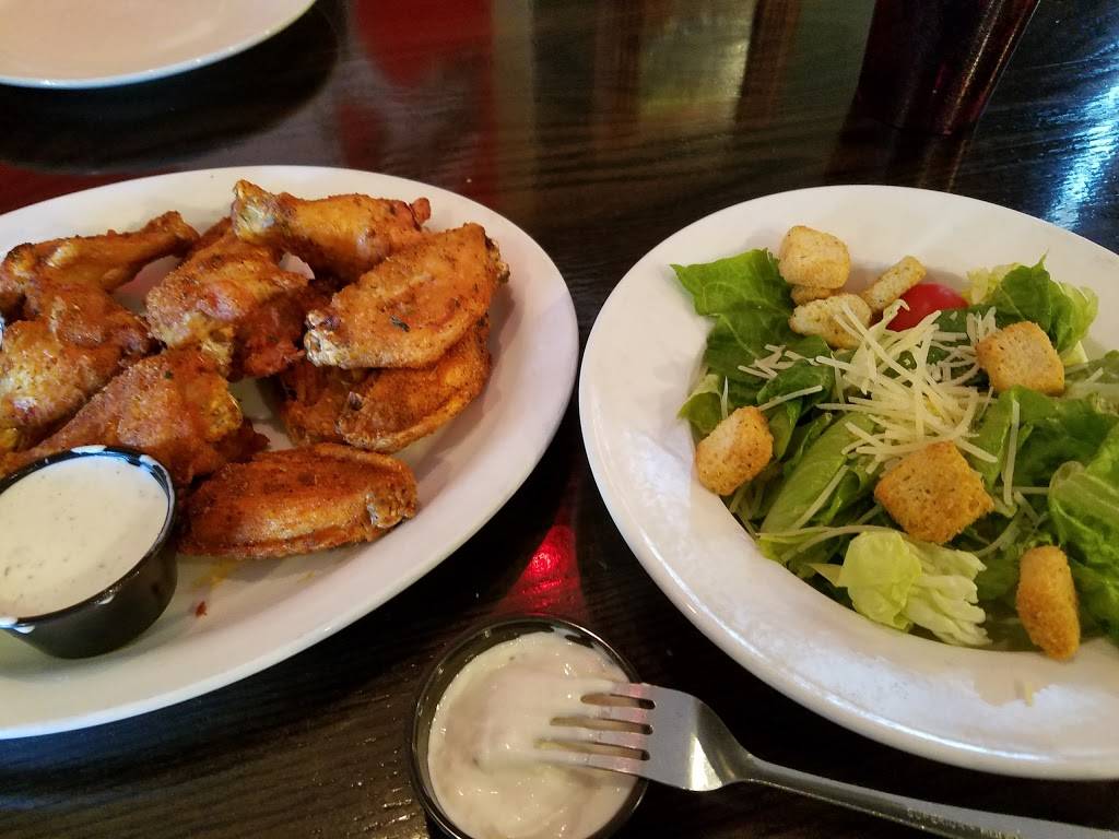 Frankies Chicago Style | restaurant | 3556 Winnetka Ave N, New Hope, MN 55427, USA | 7635457767 OR +1 763-545-7767