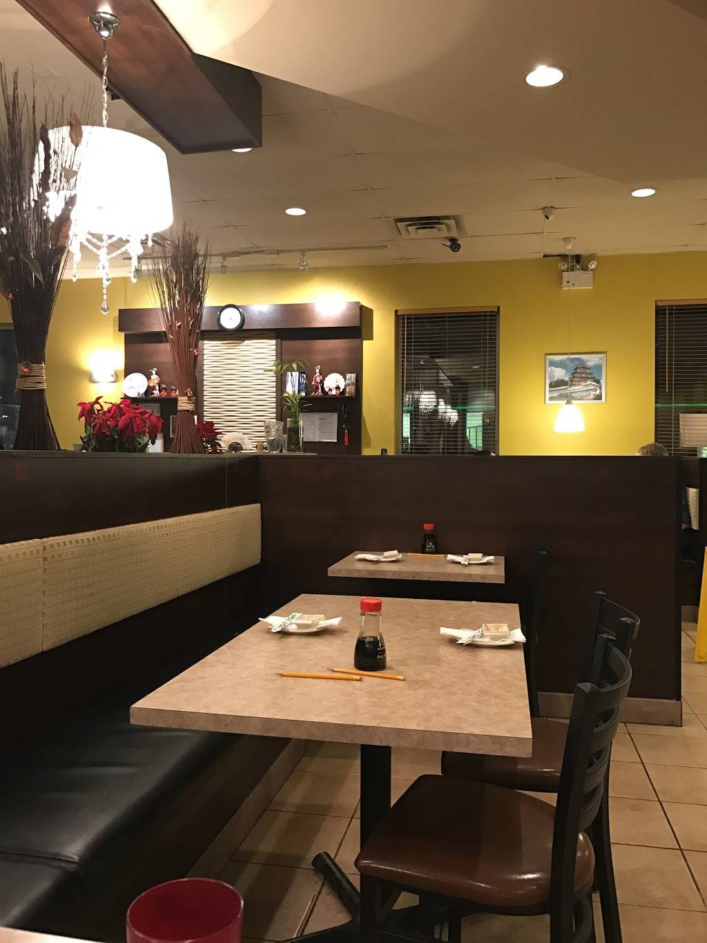 Sake Sushi Windsor | restaurant | 2080 Wyandotte St W, Windsor, ON N9B 1J7, Canada | 5199719888 OR +1 519-971-9888