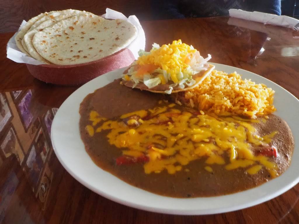 Drop Zone Cafe & bar | restaurant | 1804 E Carson, San Antonio, TX 78208, USA | 2103147590 OR +1 210-314-7590