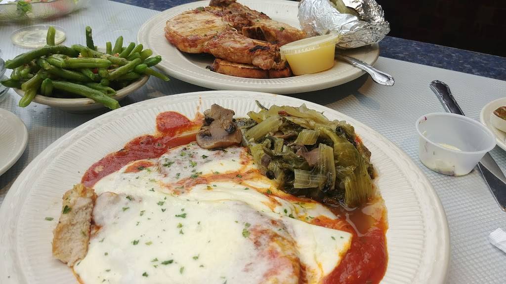 Valbrook Diner | restaurant | 160 E Merrick Rd, Valley Stream, NY 11580, USA | 5168720465 OR +1 516-872-0465