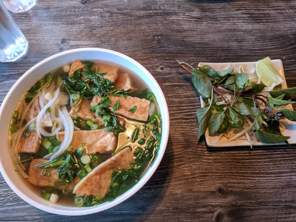 Love Pho Cafe | restaurant | 2140 Newbury Rd, Newbury Park, CA 91320, USA | 8052621881 OR +1 805-262-1881