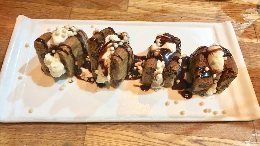 Market Place Kitchen and Bar | restaurant | 33 Mill Plain Rd, Danbury, CT 06811, USA | 2036165836 OR +1 203-616-5836