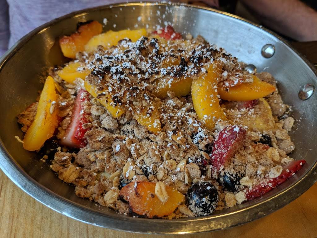 Southern Belles | restaurant | 210 S Cook St, Barrington, IL 60010, USA | 8473874290 OR +1 847-387-4290