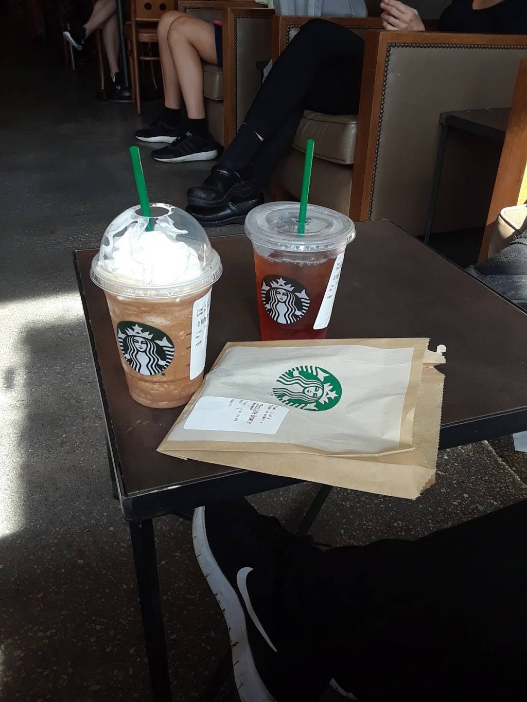 Starbucks | cafe | 10725 International Dr #110, Orlando, FL 32821, USA | 4072486546 OR +1 407-248-6546