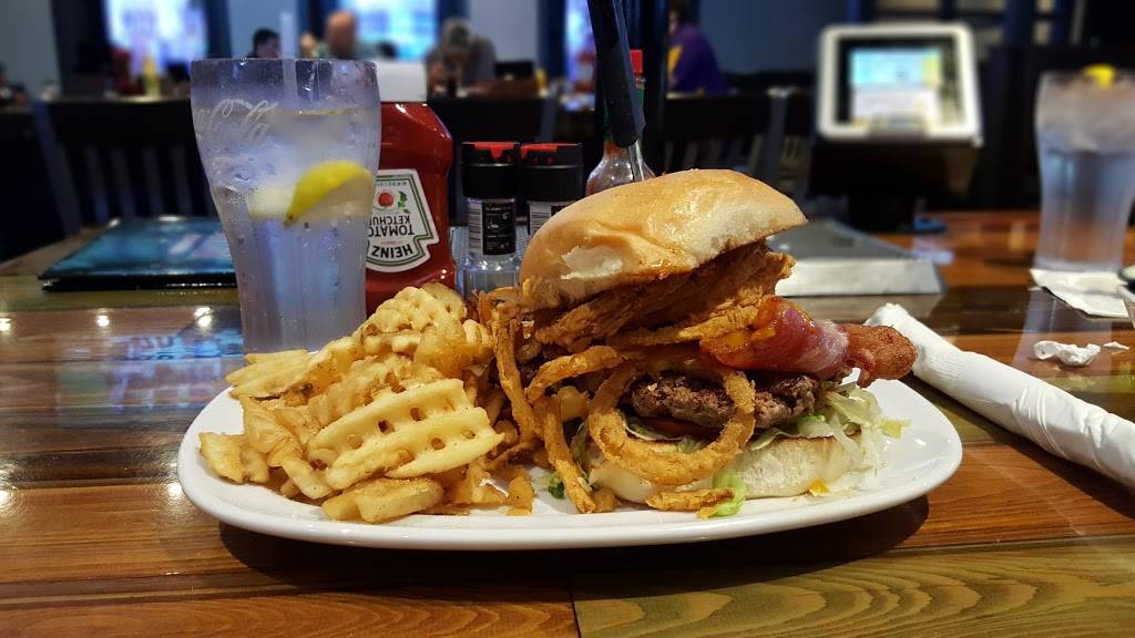 Walk-Ons Sports Bistreaux | restaurant | 7031 Youree Dr, Shreveport, LA 71105, USA | 3182204256 OR +1 318-220-4256