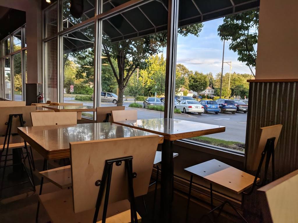 Chipotle Mexican Grill | restaurant | 3305 Central Ave Unit A2-60, Toledo, OH 43606, USA | 4195364294 OR +1 419-536-4294