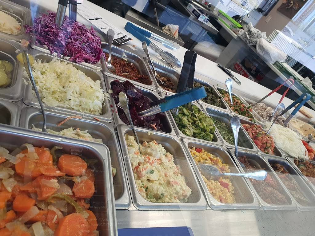 Levy’s Shawarma | restaurant | 3575 NE 207th St, Aventura, FL 33180, USA | 3059744899 OR +1 305-974-4899