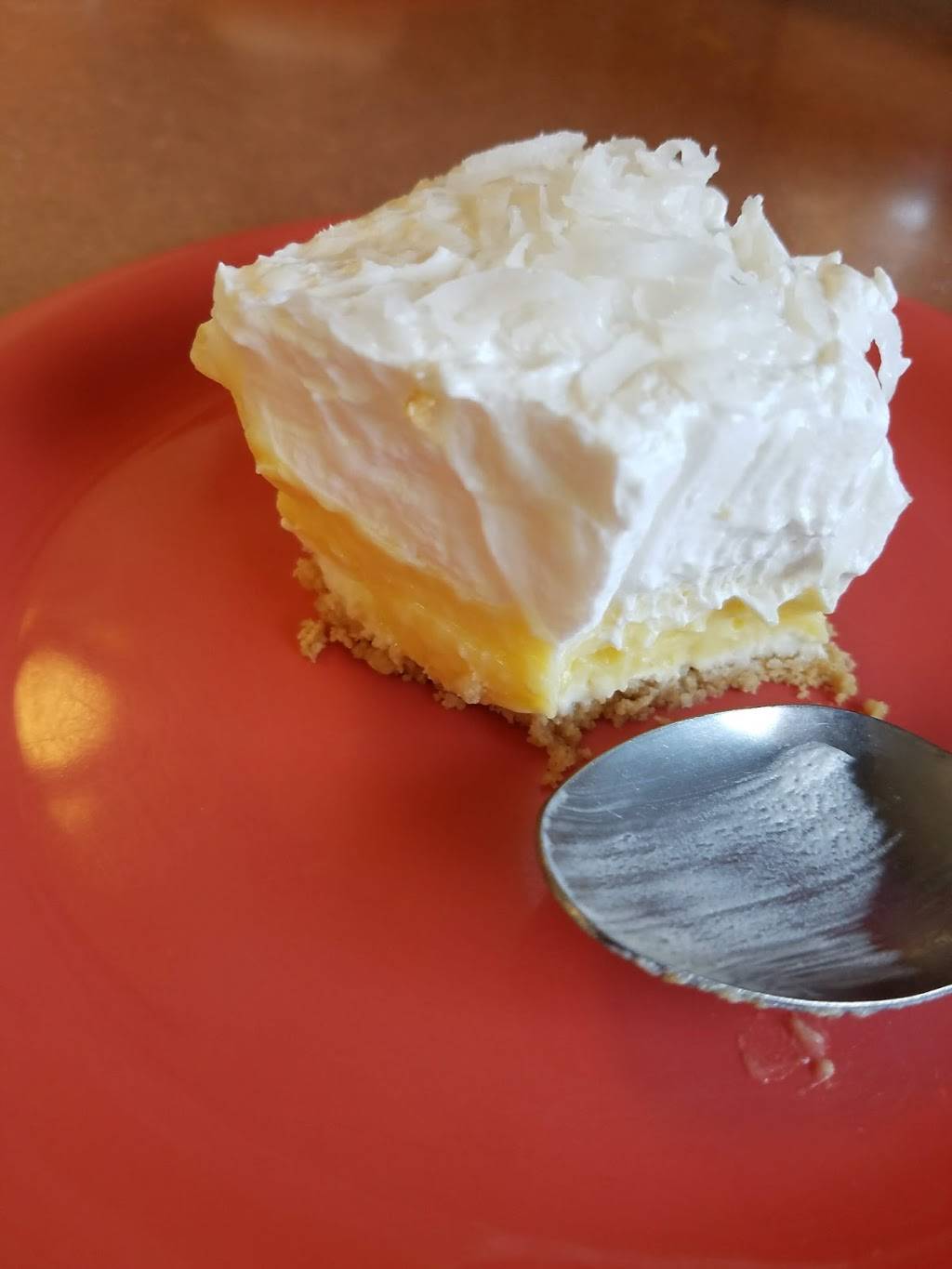 Victorias Country Cookin | restaurant | 1102 3rd Ave S, Myrtle Beach, SC 29577, USA | 8436265179 OR +1 843-626-5179