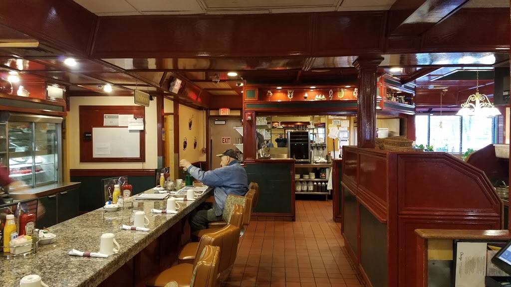 Omega Restaurant Pancake House & Bakery | restaurant | 1300 Ogden Ave, Downers Grove, IL 60515, USA | 6309630300 OR +1 630-963-0300