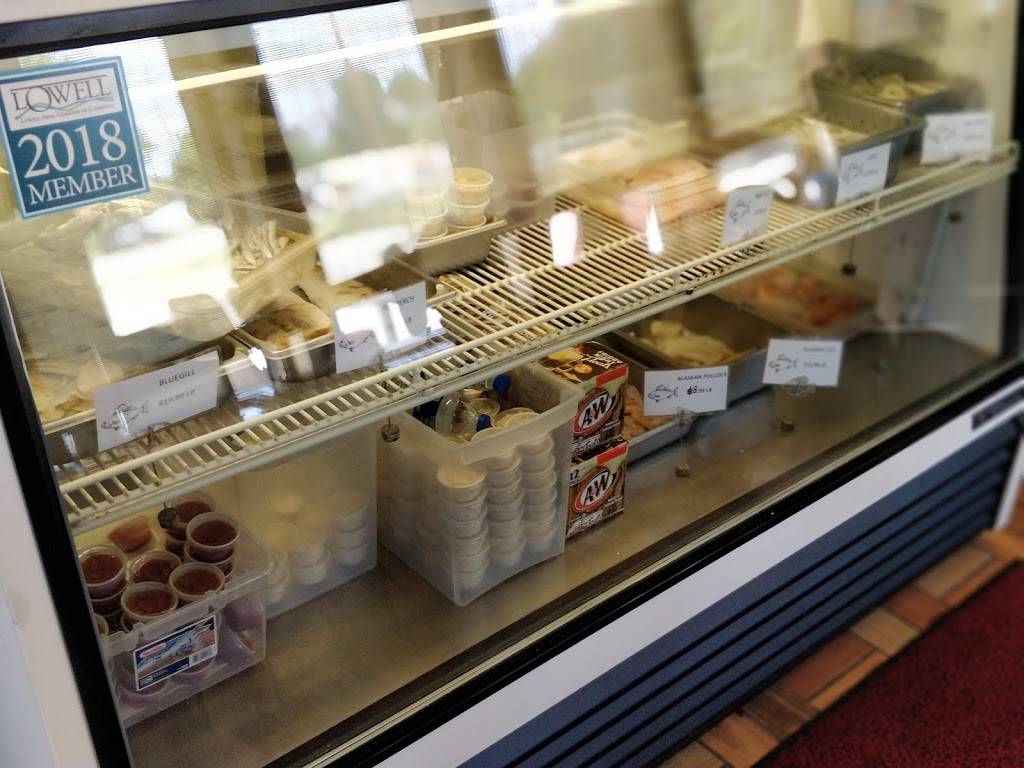 Fry Daddys | restaurant | 608 W Main St, Lowell, MI 49331, USA | 6168973474 OR +1 616-897-3474