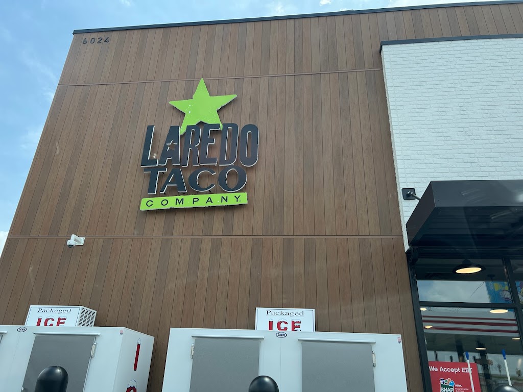 Laredo Taco Company | restaurant | 6024 N Cage Blvd, Pharr, TX 78577, USA | 9569292554 OR +1 956-929-2554