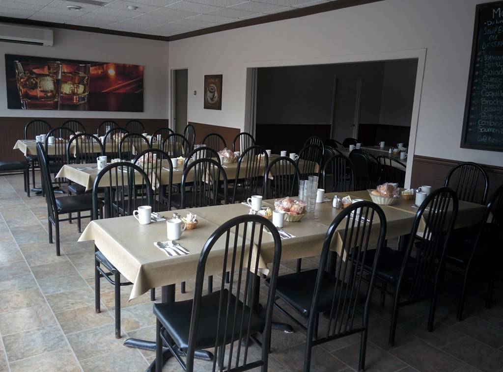 Restaurant lOmnibouffe | restaurant | 660 Rue Bowen S, Sherbrooke, QC J1G 2E9, Canada | 8198235337 OR +1 819-823-5337