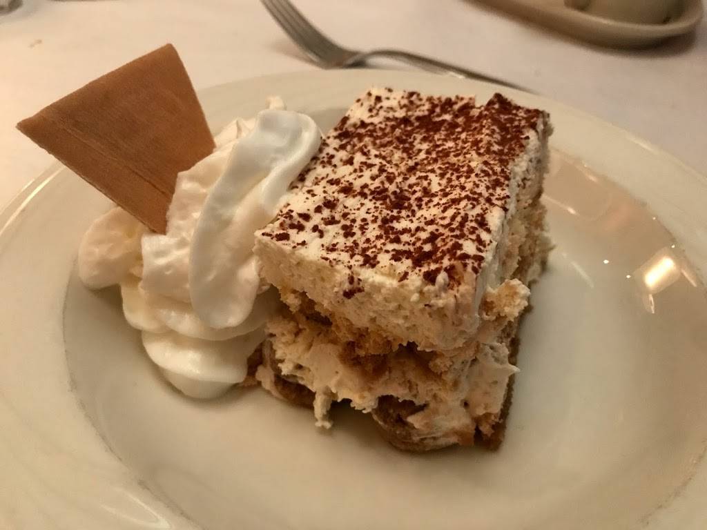 Delaneys Steak Seafood Wine | restaurant | 449 Grand Canyon Dr, Madison, WI 53719, USA | 6088337337 OR +1 608-833-7337