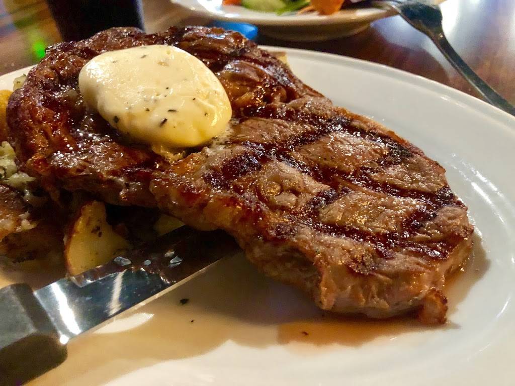 Runway | restaurant | 68300 Gay Resort Dr, Cathedral City, CA 92234, USA | 7605377800 OR +1 760-537-7800