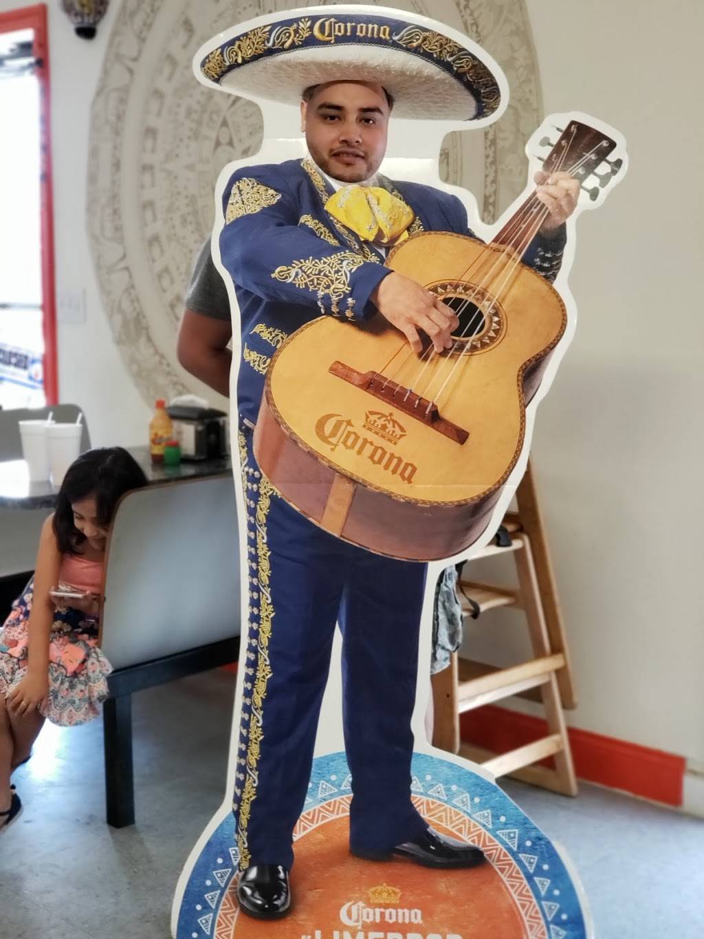 Taqueria La Sabrosita | restaurant | 401 N Poplar Ave C, Waynesboro, VA 22980, USA | 4344667731 OR +1 434-466-7731