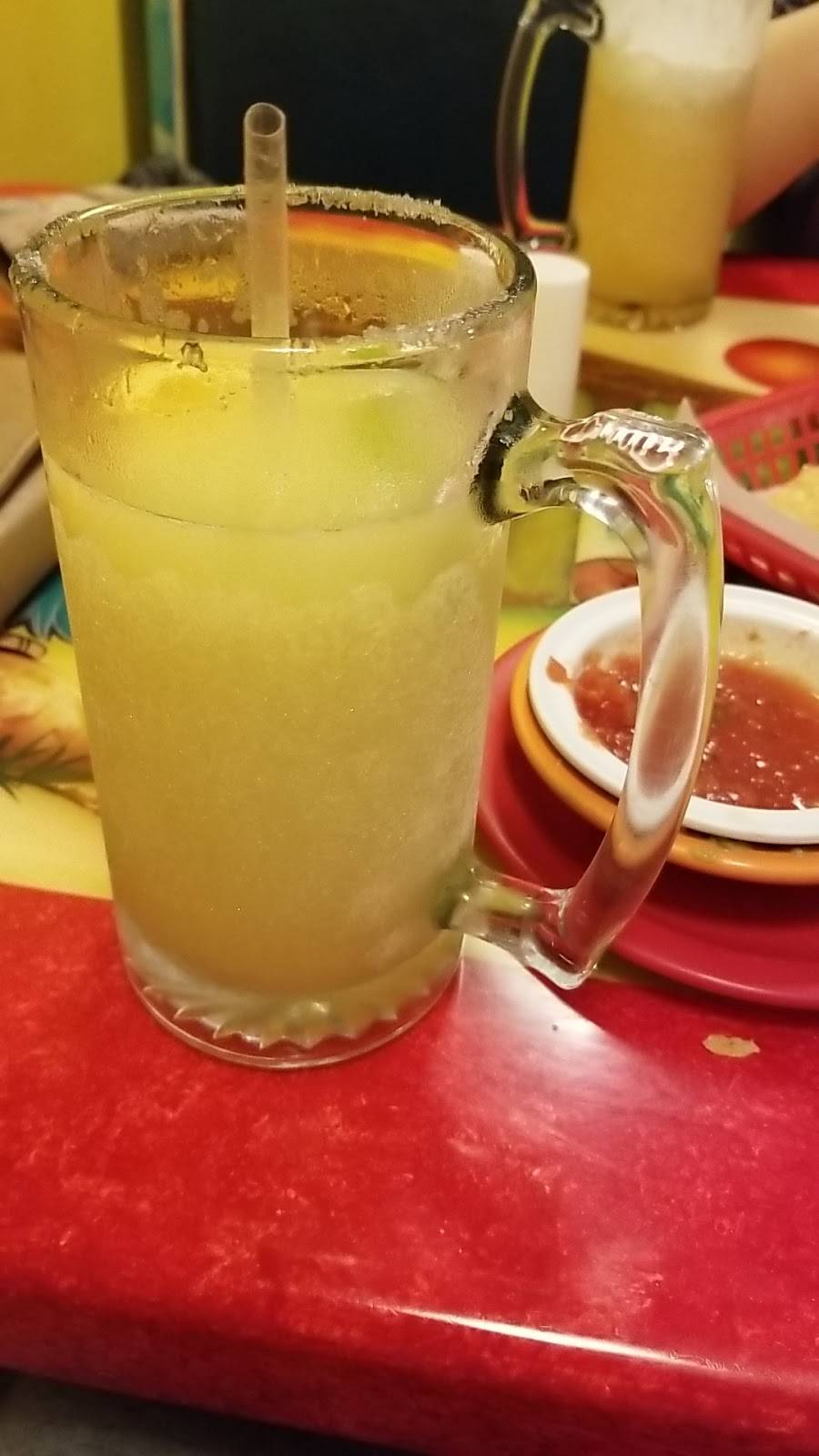 Sergio Mexican Bar & Grill | restaurant | 1330 W McCord St, Centralia, IL 62801, USA | 6185335801 OR +1 618-533-5801