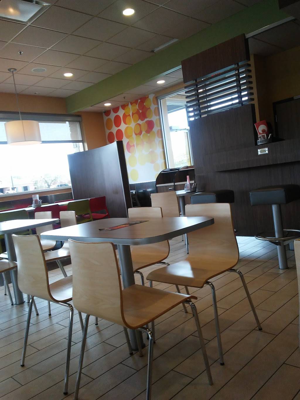 McDonalds | cafe | 9228 Dayton Lebanon Pike, Dayton, OH 45458, USA | 9373299534 OR +1 937-329-9534