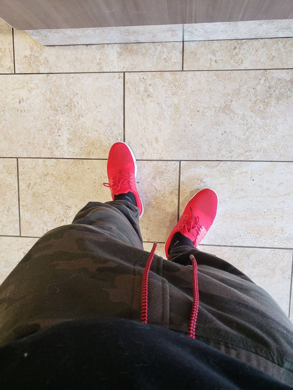 Subway | restaurant | 5525 Avenue Auteuil, Brossard, QC J4Z 1M3, Canada | 4504431343 OR +1 450-443-1343