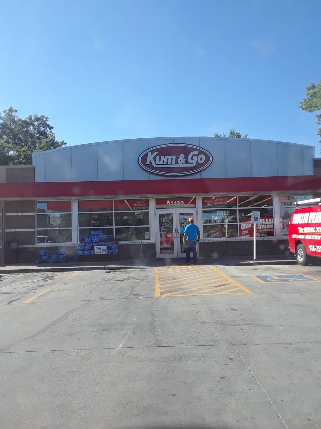 Kum & Go | meal takeaway | 15139 OK-72, Coweta, OK 74429, USA | 9184864711 OR +1 918-486-4711