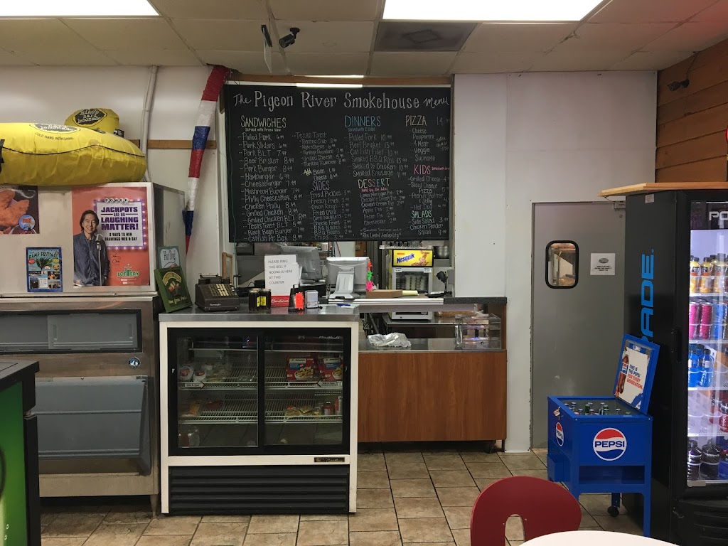 Pigeon River Smokehouse | restaurant | 3105 Big Creek Rd, Hartford, TN 37753, USA | 4234870061 OR +1 423-487-0061