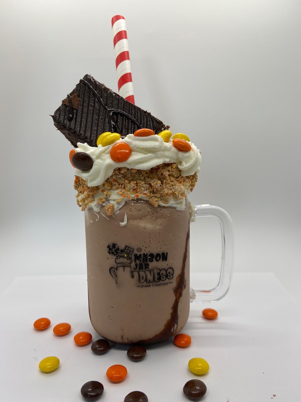 Mason Jar Madness | restaurant | 2117 Cliff Dr, Eagan, MN 55122, USA | 6517553209 OR +1 651-755-3209