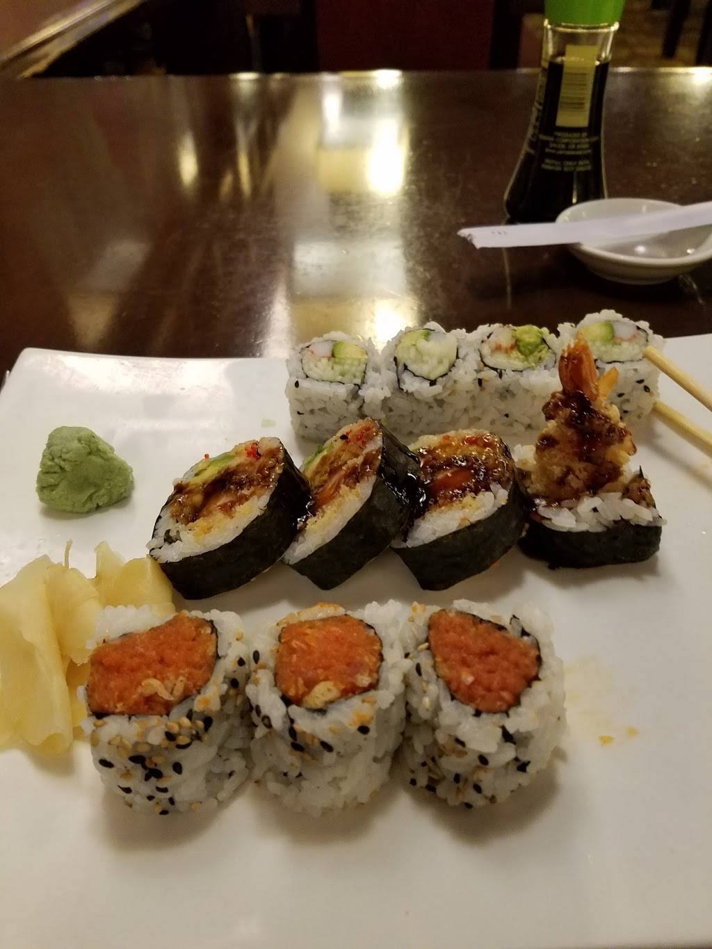 Hong Kong City Restaurant | restaurant | 174 Broadway, Taunton, MA 02780, USA | 5088222888 OR +1 508-822-2888