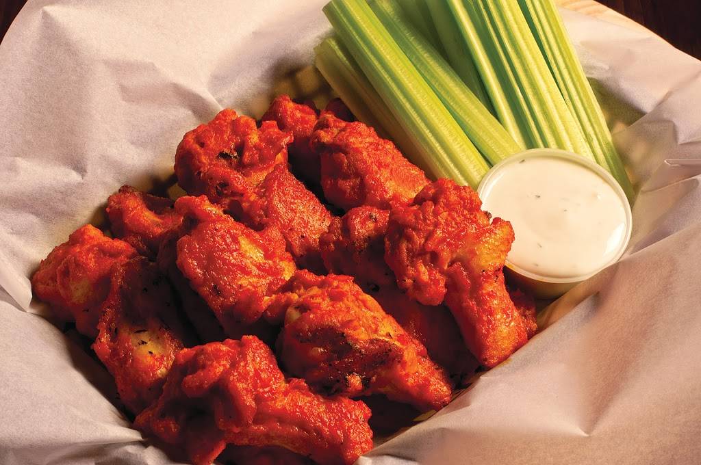 DTutanellis Pizza-Amherst | restaurant | 103 Milan Ave, Amherst, OH 44001, USA | 4409859866 OR +1 440-985-9866