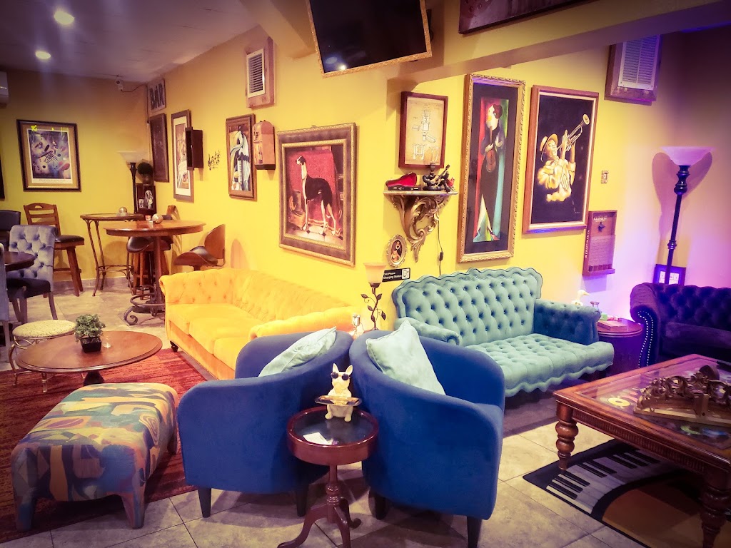 Fries To Karaoke | restaurant | 6299 N Federal Hwy, Boca Raton, FL 33487, USA | 9546953789 OR +1 954-695-3789