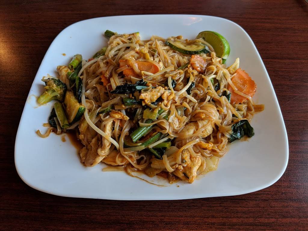 Thai Cuisine | restaurant | 116 Jack White Dr Suite 2, Kingsport, TN 37664, USA | 4235307557 OR +1 423-530-7557