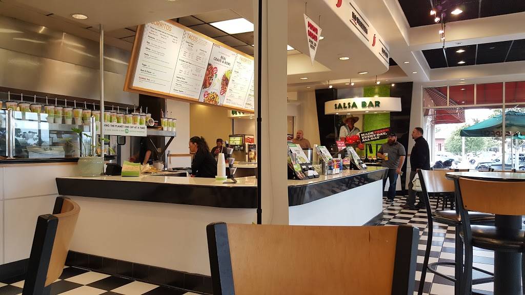 Baja Fresh | restaurant | 9000 Ming Ave Ste 2, Bakersfield, CA 93311, USA | 6616652252 OR +1 661-665-2252