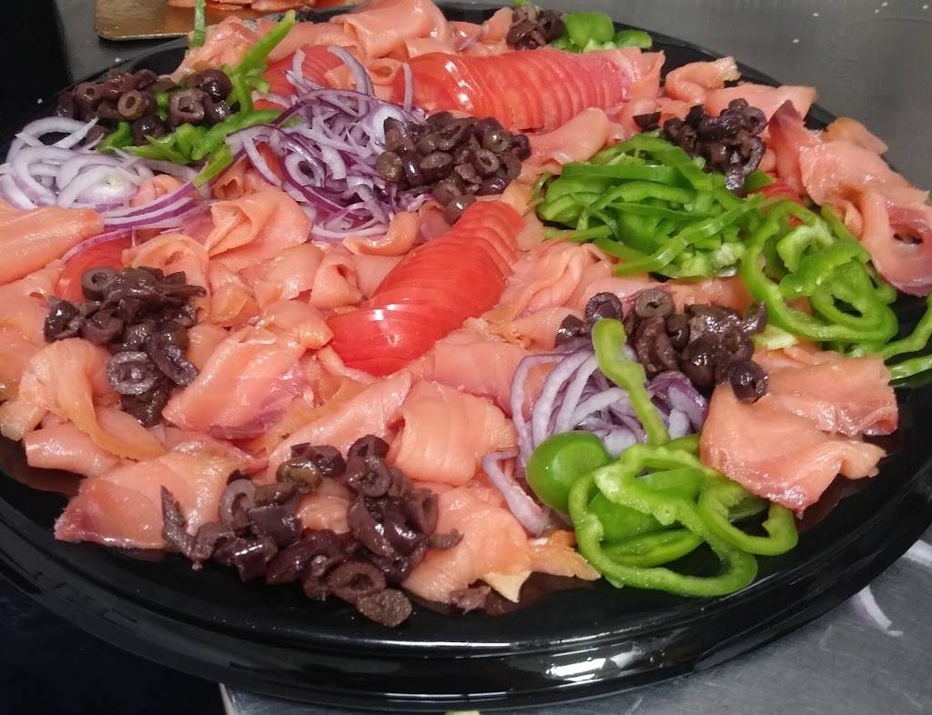 Pacific Kosher Express | restaurant | 19907 Ventura Blvd, Woodland Hills, CA 91364, USA | 8185644385 OR +1 818-564-4385