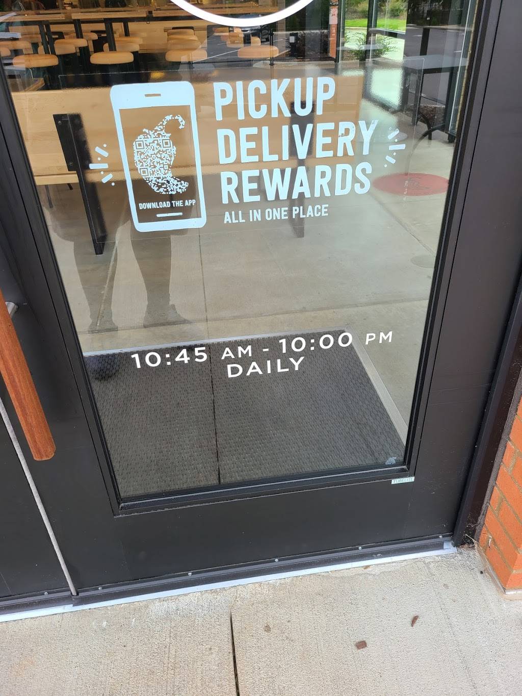 Chipotle Mexican Grill | restaurant | 4203 Fayetteville Rd, Raleigh, NC 27603, USA | 9199857287 OR +1 919-985-7287