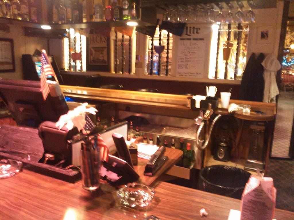 Elbow Room | meal takeaway | 201 W 5th Ave, McKeesport, PA 15132, USA | 4126727900 OR +1 412-672-7900