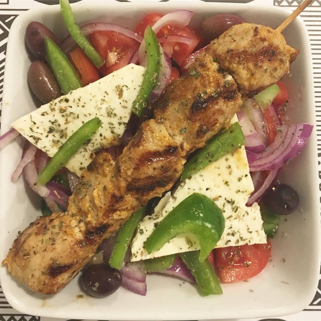 Olive & Citron | restaurant | 5508 Av de Monkland, Montréal, QC H4A 1C7, Canada | 5145487404 OR +1 514-548-7404