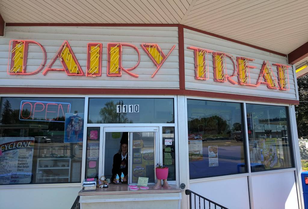Dairy Treat | restaurant | 1110 W Grand Ave, Wisconsin Rapids, WI 54495, USA | 7154214060 OR +1 715-421-4060
