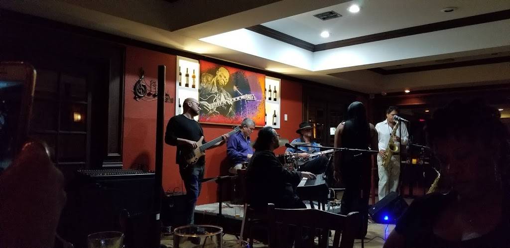 Chicagos 312 (within the Grand Palms Hotel, Spa and Golf Resort | restaurant | 110 Grand Palms Dr, Pembroke Pines, FL 33027, USA | 9544318800 OR +1 954-431-8800