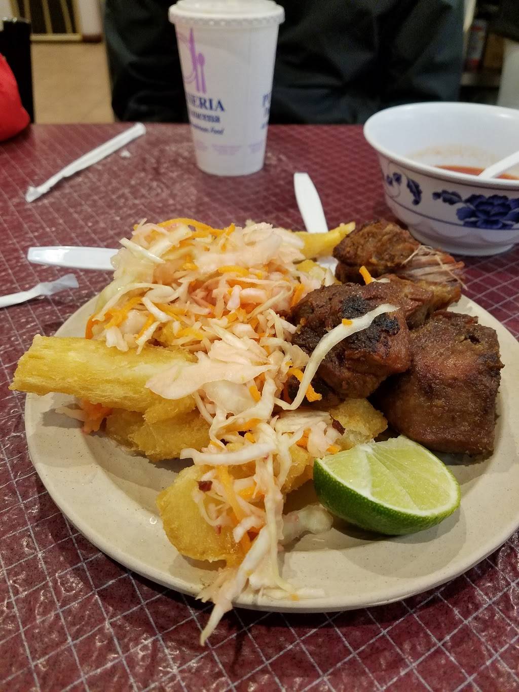 Pupuseria Dona Azucena | restaurant | 13574 Jefferson Davis Hwy, Woodbridge, VA 22191, USA | 7034912404 OR +1 703-491-2404