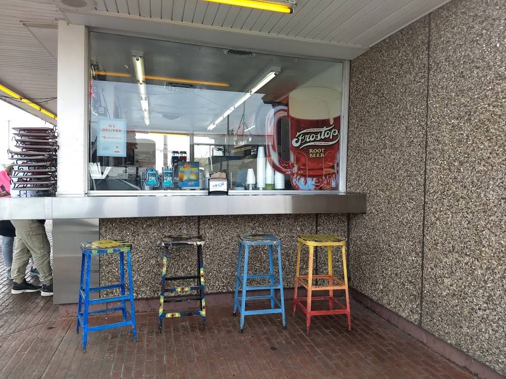 The Root Beer Stande | restaurant | 1727 Woodman Dr, Dayton, OH 45420, USA | 9376401114 OR +1 937-640-1114