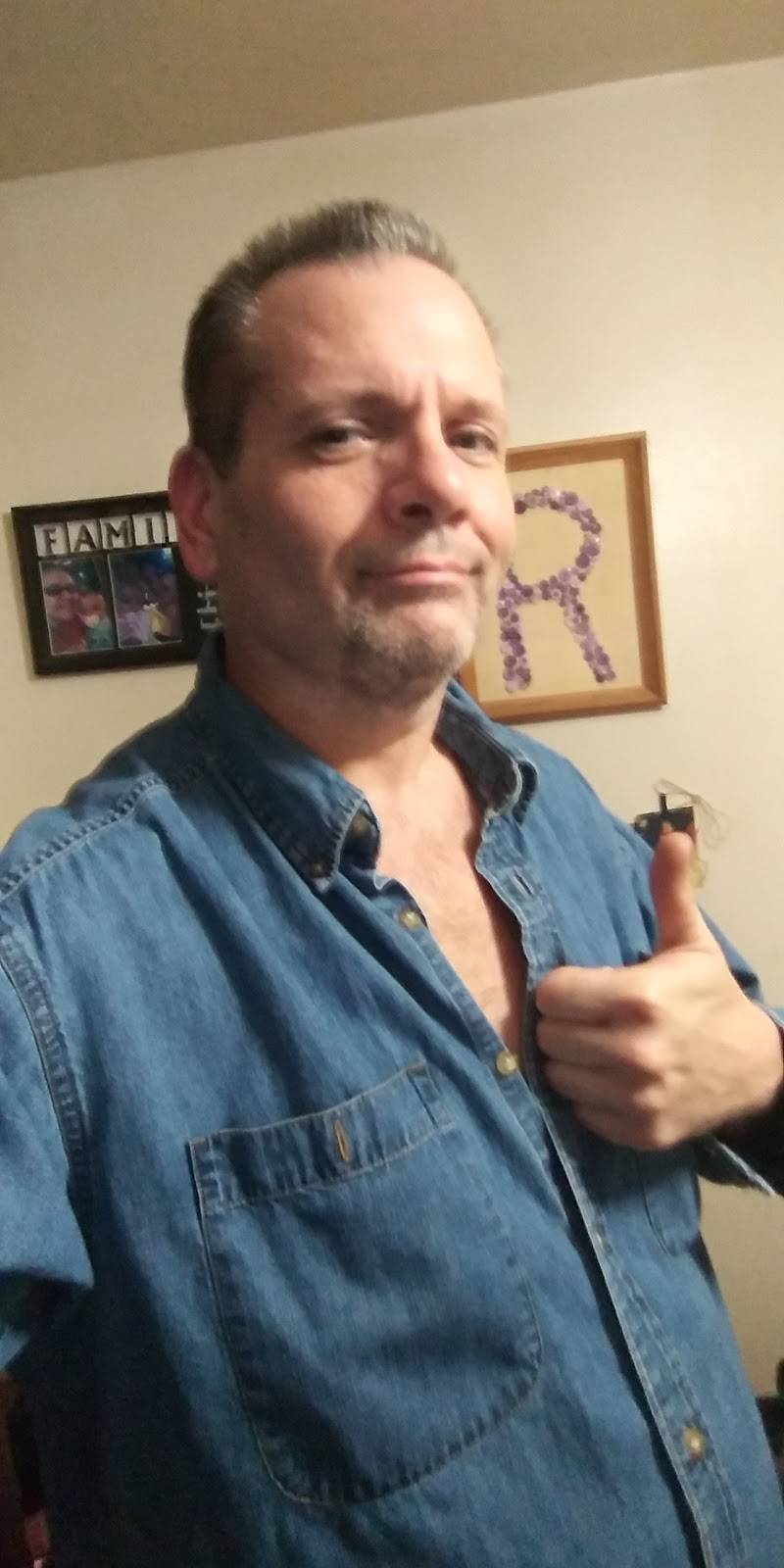 Dairy Queen Store | restaurant | 904 2nd St, Coralville, IA 52241, USA | 3193389483 OR +1 319-338-9483