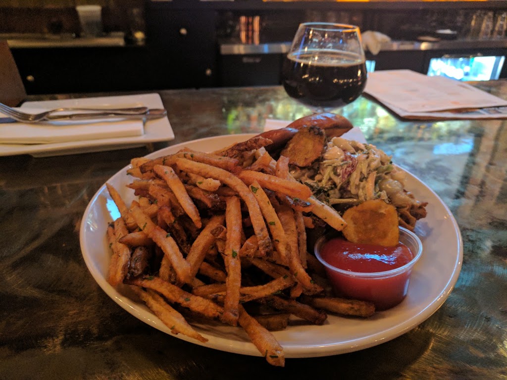 The Urban Tap | restaurant | 1209 E Carson St, Pittsburgh, PA 15203, USA | 4125867499 OR +1 412-586-7499