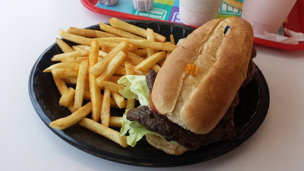 Bobos Burgers | restaurant | 3390 E Imperial Hwy, Lynwood, CA 90262, USA | 3106371191 OR +1 310-637-1191