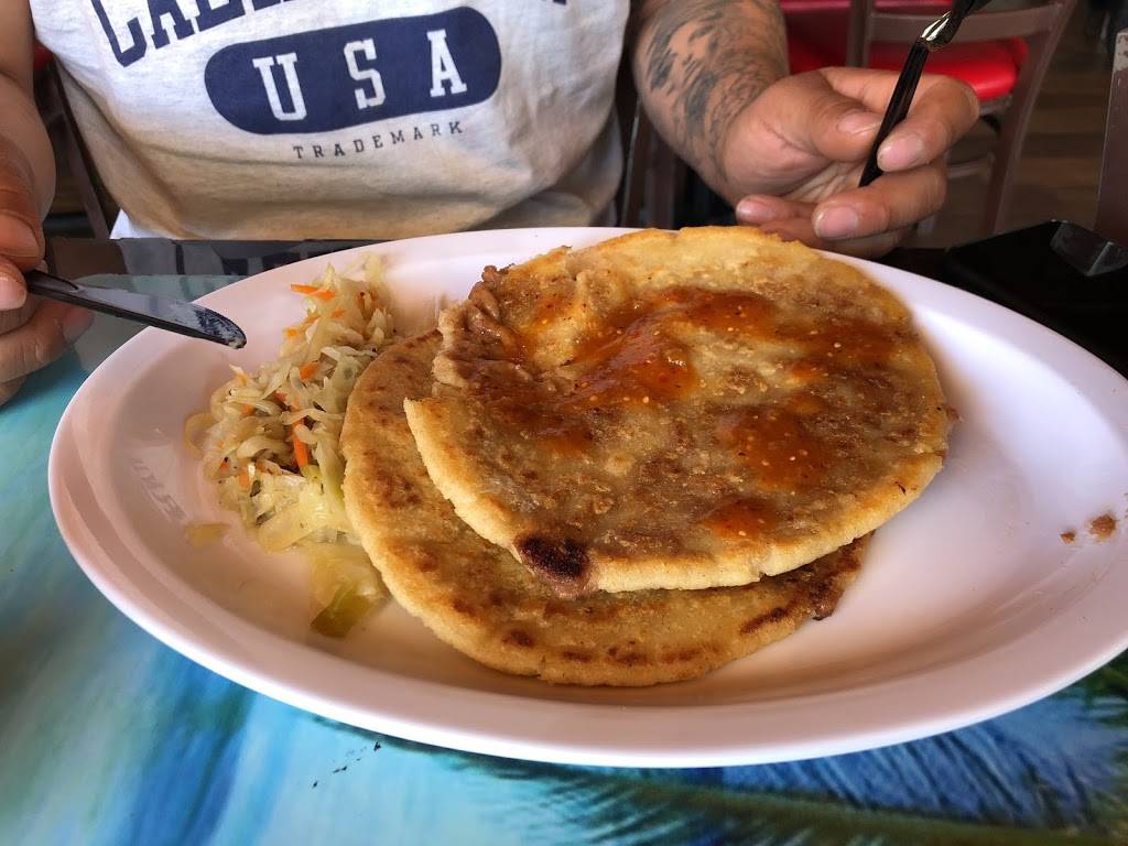 Las Delicias De Puebla | restaurant | 3989 Center St, Piru, CA 93040, USA | 8053985090 OR +1 805-398-5090