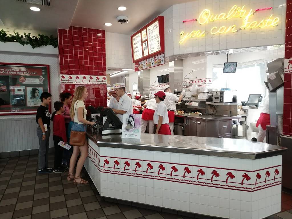 In-N-Out Burger | restaurant | 3361 S Bristol St, Santa Ana, CA 92704, USA | 8007861000 OR +1 800-786-1000