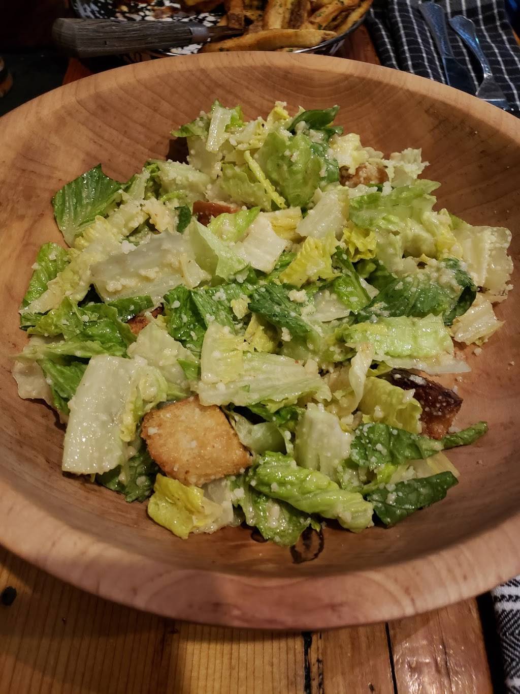 Elizabeths Farmhouse | restaurant | 75-81 Canal St, Putnam, CT 06260, USA | 8609282200 OR +1 860-928-2200