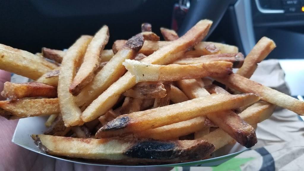 BurgerFi | restaurant | 1500 Gateway Blvd, Boynton Beach, FL 33426, USA | 5618106718 OR +1 561-810-6718