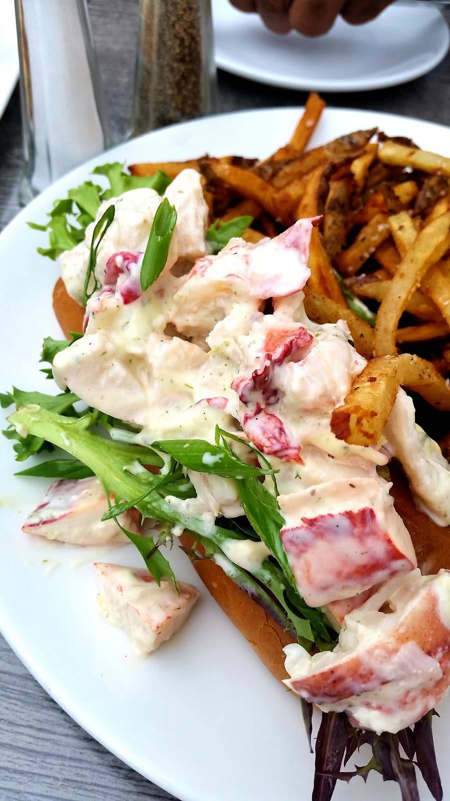 East Coast Provisions | restaurant | 3411 W Cary St, Richmond, VA 23221, USA | 8043533411 OR +1 804-353-3411