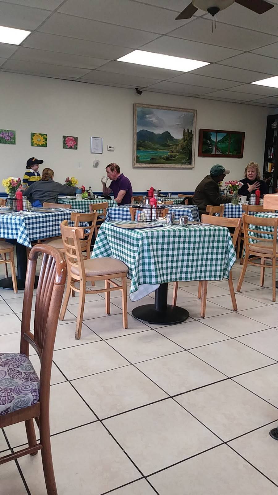 Alices Kitchen | restaurant | 1108 Ocean Ave, Sea Bright, NJ 07760, USA | 7327475999 OR +1 732-747-5999