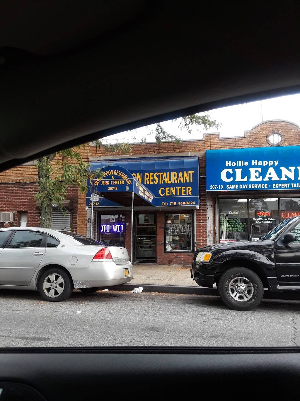 Silver Spoon Restaurant & Jerk Center | restaurant | 207-12 Hollis Ave, Queens Village, NY 11429, USA | 7184683624 OR +1 718-468-3624