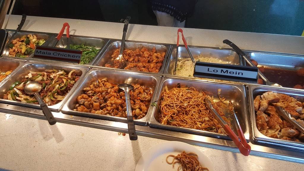 China Buffet King | restaurant | 1192 US-31, Petoskey, MI 49770, USA | 2314395988 OR +1 231-439-5988